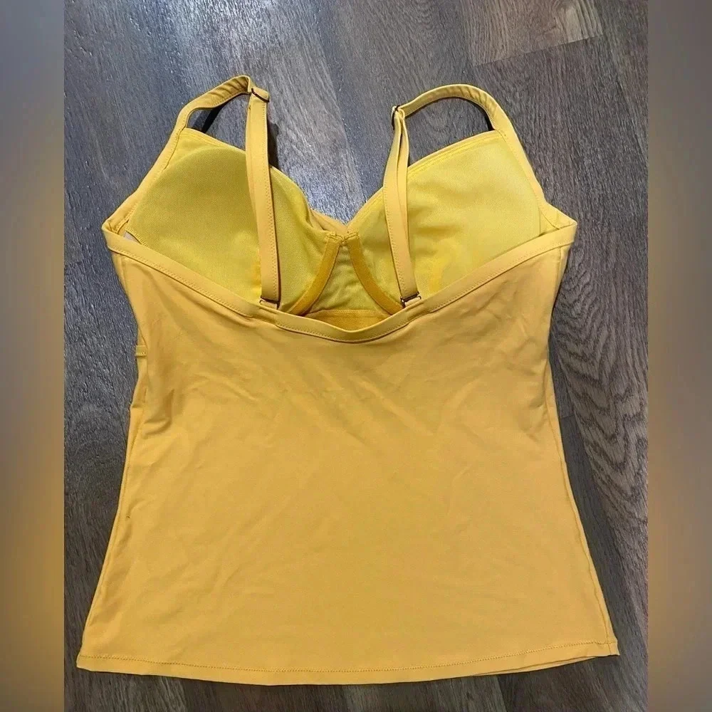 Athleta Twist Up Tankini Top Swim Strappy Size 36 D/DD Underwire Mustard yellow